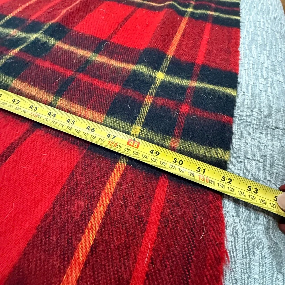 Vintage Wool Red Black‎ 52 x 52 Soft Warm Throw Blanket